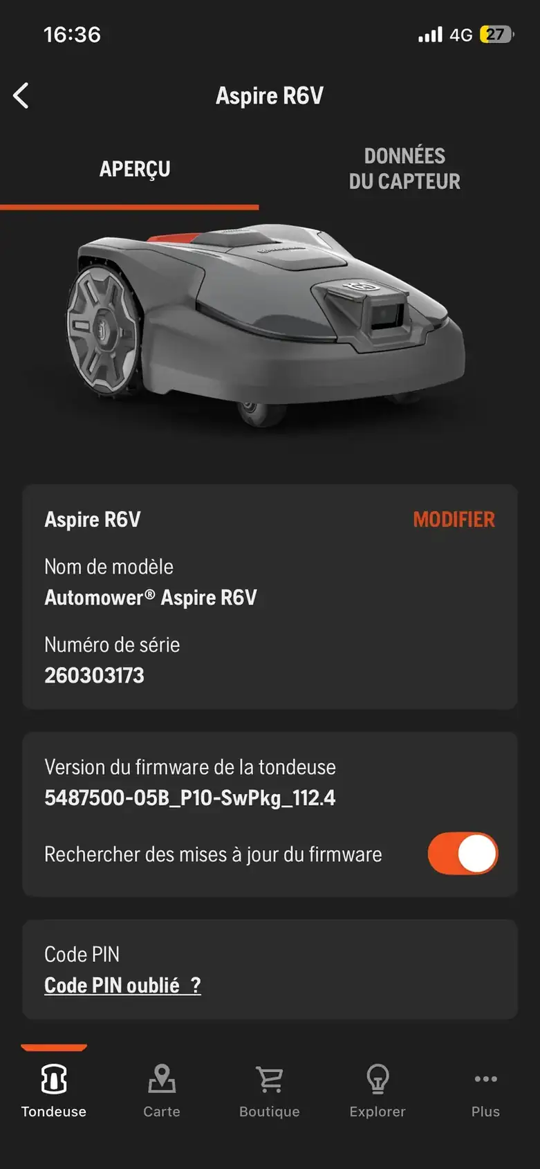 Écran du Husqvarna R6V affichant le numéro de série et le firmware installé