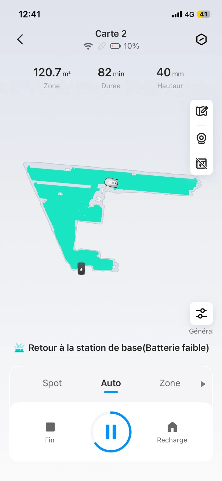 TerraMow V1000 déclenchant le retour automatique à la station pour batterie faible à 10 %